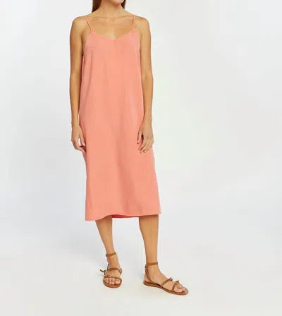 Thread & Supply Blairstown Sleeveless Midi Dress In Coral Chambray In Pink