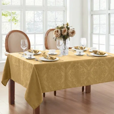 Threadmade Caiden Elegance Damask Tablecloth In Gold