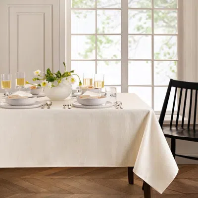 Threadmade Continental Solid Texture Water Resistant Tablecloth In Pink