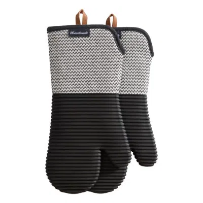 Threadmade Sirena Chevron Heat-resistant Ribbed Silicone Grip Oven Mitts, Set Of 2 In Black