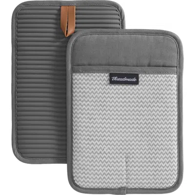 Threadmade Sirena Chevron Heat-resistant Ribbed Silicone Grip Pot Holders, Set Of 2 In Gray