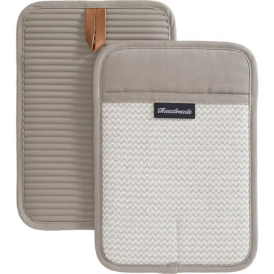 Threadmade Sirena Chevron Heat-resistant Ribbed Silicone Grip Pot Holders, Set Of 2 In Gray