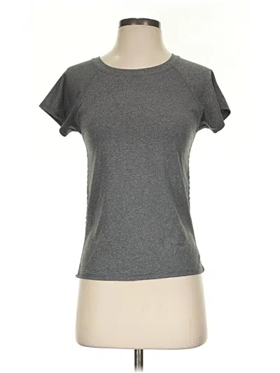 Pre-owned Threads 4 Thought Active T-shirt In Gray