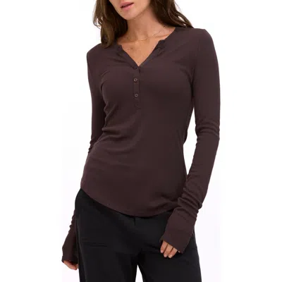 Threads 4 Thought Akia Feather Rib Henley In Brown