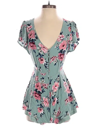 Pre-owned Three Pink Hearts Romper In Green
