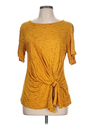 Pre-owned Thyme And Honey Short Sleeve T-shirt In Yellow