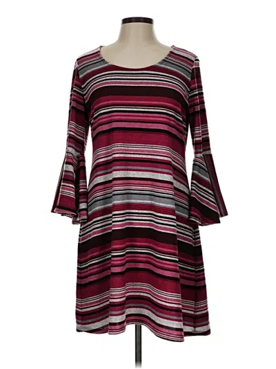 Pre-owned Tiana B Casual Dress In Burgundy
