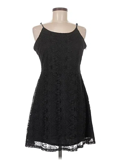 Pre-owned Tiana B Cocktail Dress In Black
