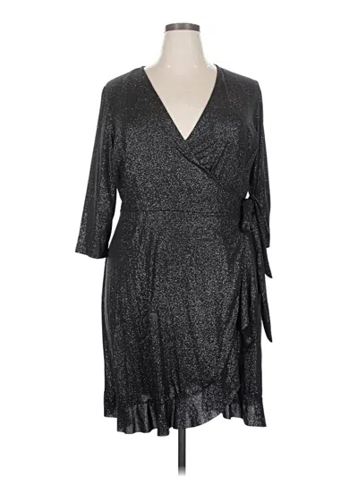 Pre-owned Tiana B Cocktail Dress In Gray