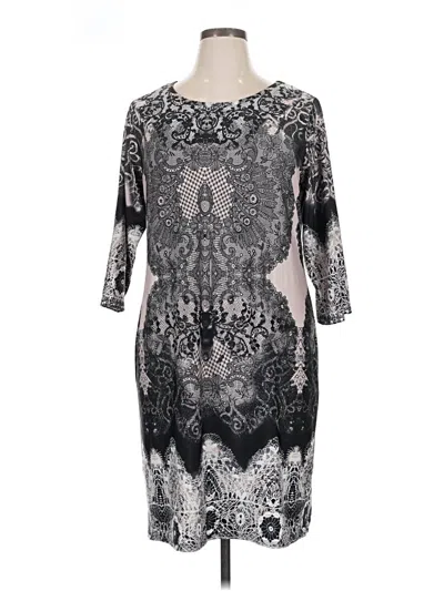 Pre-owned Tiana B Cocktail Dress In Gray