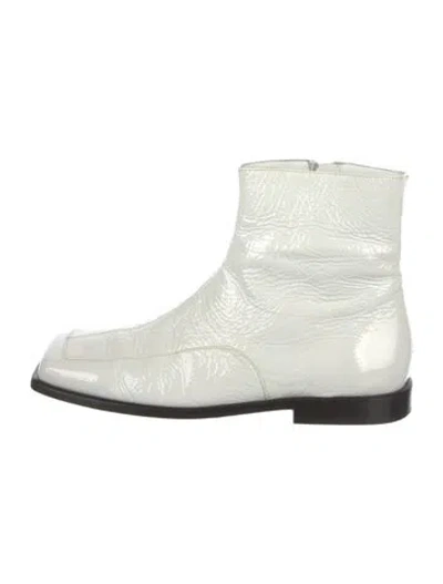 Pre-owned Tibi Patent Leather Boots In White