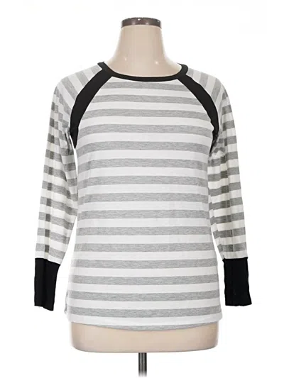 Pre-owned Tickled Teal 3/4 Sleeve T-shirt In Gray