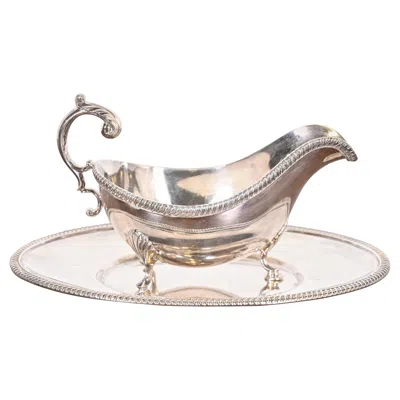 Pre-owned Tiffany & Co . Antique Silverplate Gravy Boat With Tray