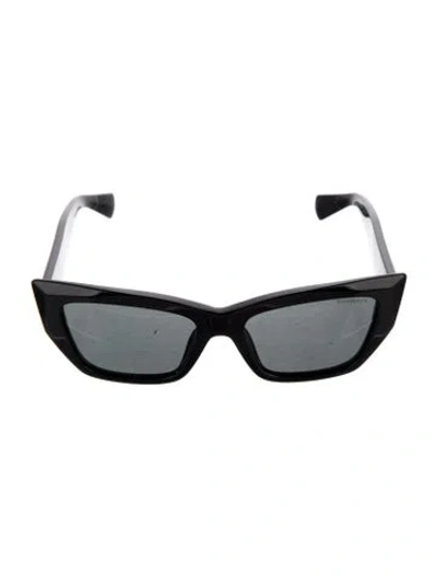 Pre-owned Tiffany & Co Cat-eye Tinted Sunglasses In Black