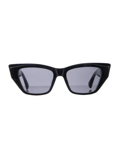 Pre-owned Tiffany & Co Cat-eye Tinted Sunglasses In Black