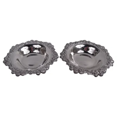 Pre-owned Tiffany & Co Pair Of Antique Tiffany Clover Sterling Silver Bowls