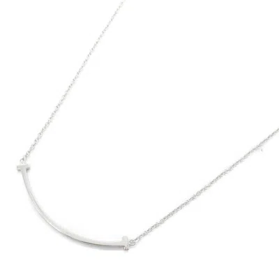 Pre-owned Tiffany & Co Smile Gold Necklace () In Silver
