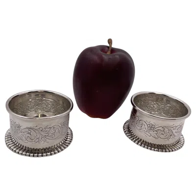 Pre-owned Tiffany & Co . Sterling Silver Pair Of Cachepots With Floral Motifs In Black