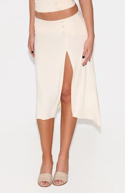 Tiger Mist Alyssa Curved Yoke High-low Skirt In White
