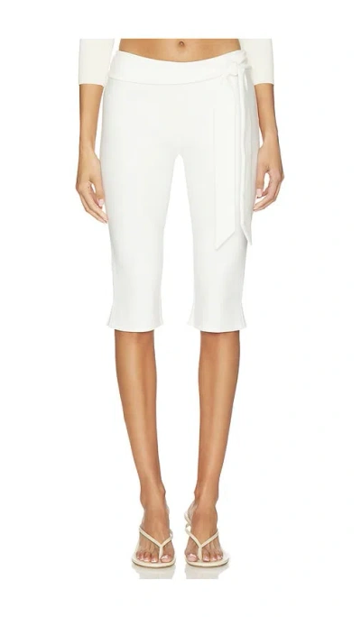 Tiger Mist Pilar Capri In White