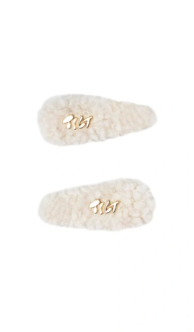 Tilt Beauty The Comfy Clip Set Of 2 In Soft Serve