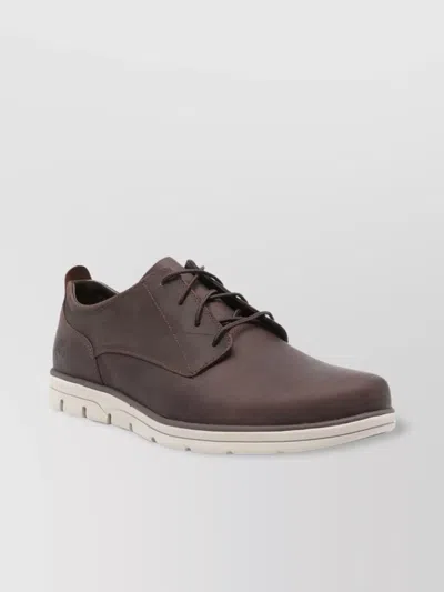 Timberland Bradstreet Low Lace Up Sneaker Soil In Brown
