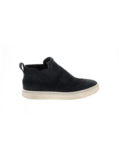 Pre-owned Timberland Sneakers In Black