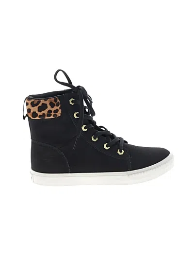 Pre-owned Timberland Sneakers In Black