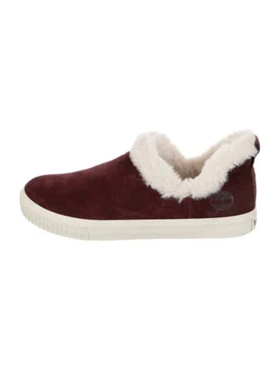 Pre-owned Timberland Suede Fur Trim Sneakers In Burgundy