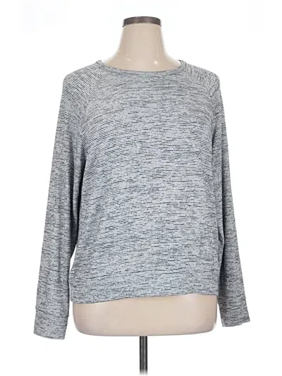Pre-owned Time And Tru 3/4 Sleeve T-shirt In Gray