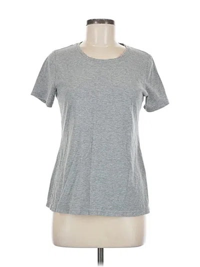 Pre-owned Time And Tru Active T-shirt In Gray