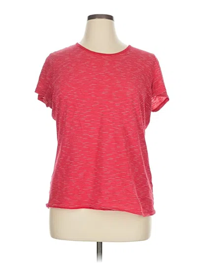 Pre-owned Time And Tru Active T-shirt In Red