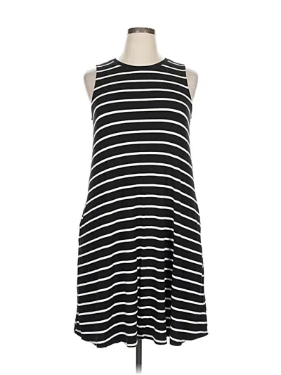 Pre-owned Time And Tru Casual Dress In Black