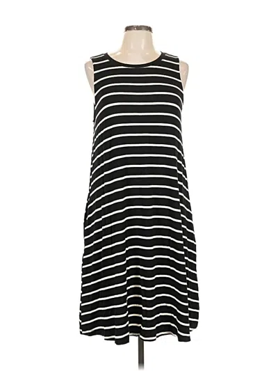 Pre-owned Time And Tru Casual Dress In Black