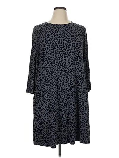 Pre-owned Time And Tru Casual Dress In Gray