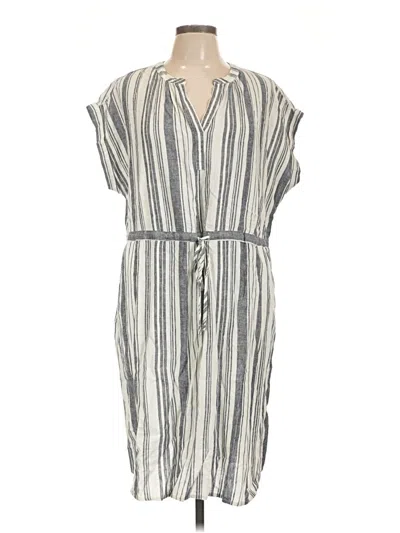Pre-owned Time And Tru Casual Dress In Gray
