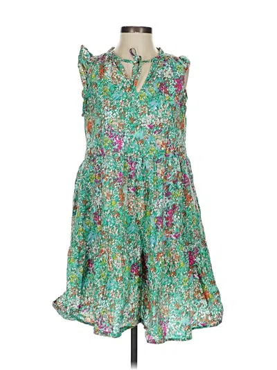 Pre-owned Time And Tru Casual Dress In Green