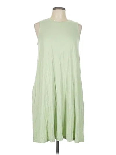 Pre-owned Time And Tru Casual Dress In Green