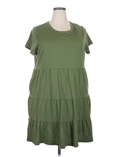 Pre-owned Time And Tru Casual Dress In Green