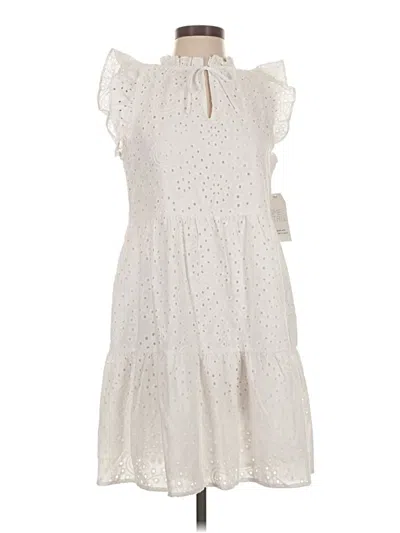 Pre-owned Time And Tru Casual Dress In White