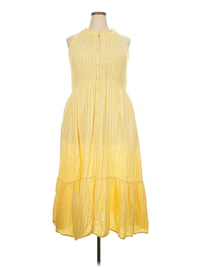 Pre-owned Time And Tru Casual Dress In Yellow