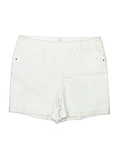 Pre-owned Time And Tru Khaki Shorts In Ivory