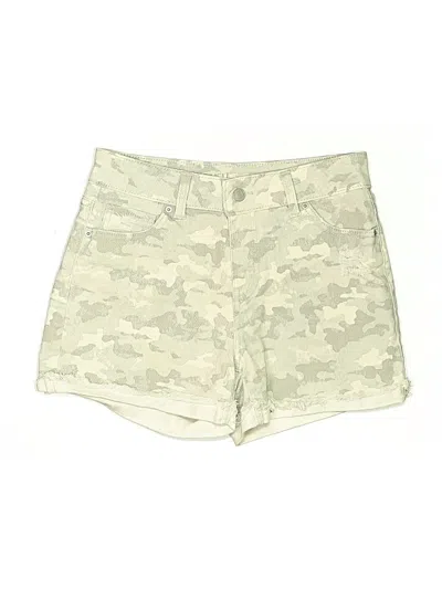Pre-owned Time And Tru Khaki Shorts In White