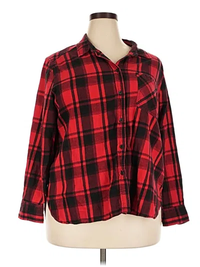Pre-owned Time And Tru Long Sleeve Button Down Shirt In Red