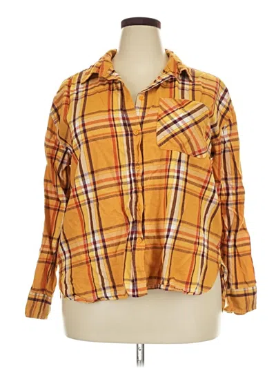 Pre-owned Time And Tru Long Sleeve Button Down Shirt In Yellow