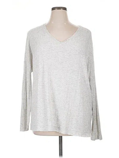 Pre-owned Time And Tru Long Sleeve Top Gray V-neck Tops