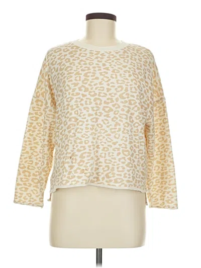 Pre-owned Time And Tru Long Sleeve T-shirt In Gold