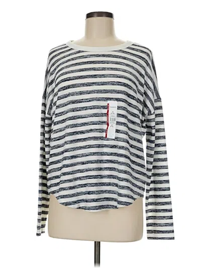 Pre-owned Time And Tru Long Sleeve T-shirt In Silver