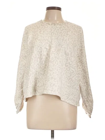 Pre-owned Time And Tru Poncho In Ivory