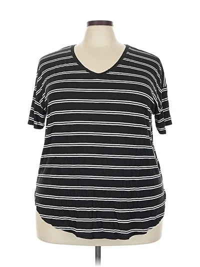 Pre-owned Time And Tru Short Sleeve T-shirt In Black